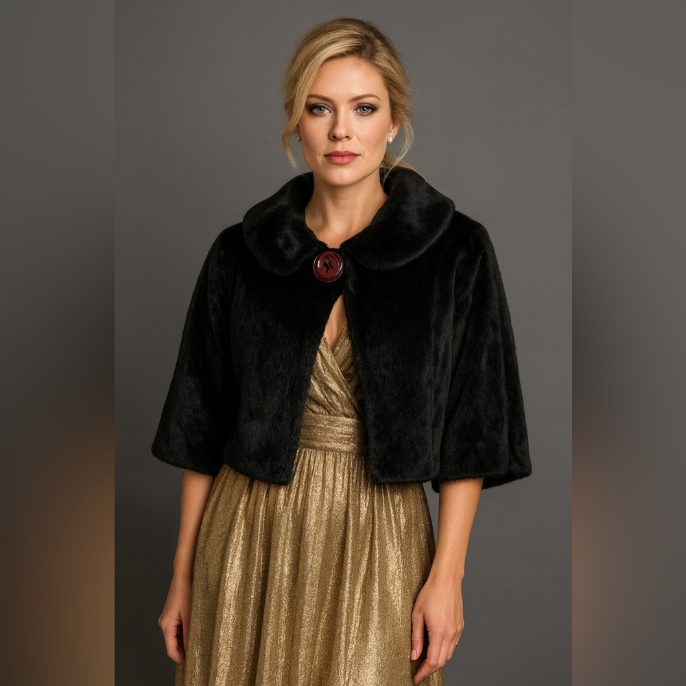Vitrin Women’s Black Faux Fur Cropped Bolero Jacket